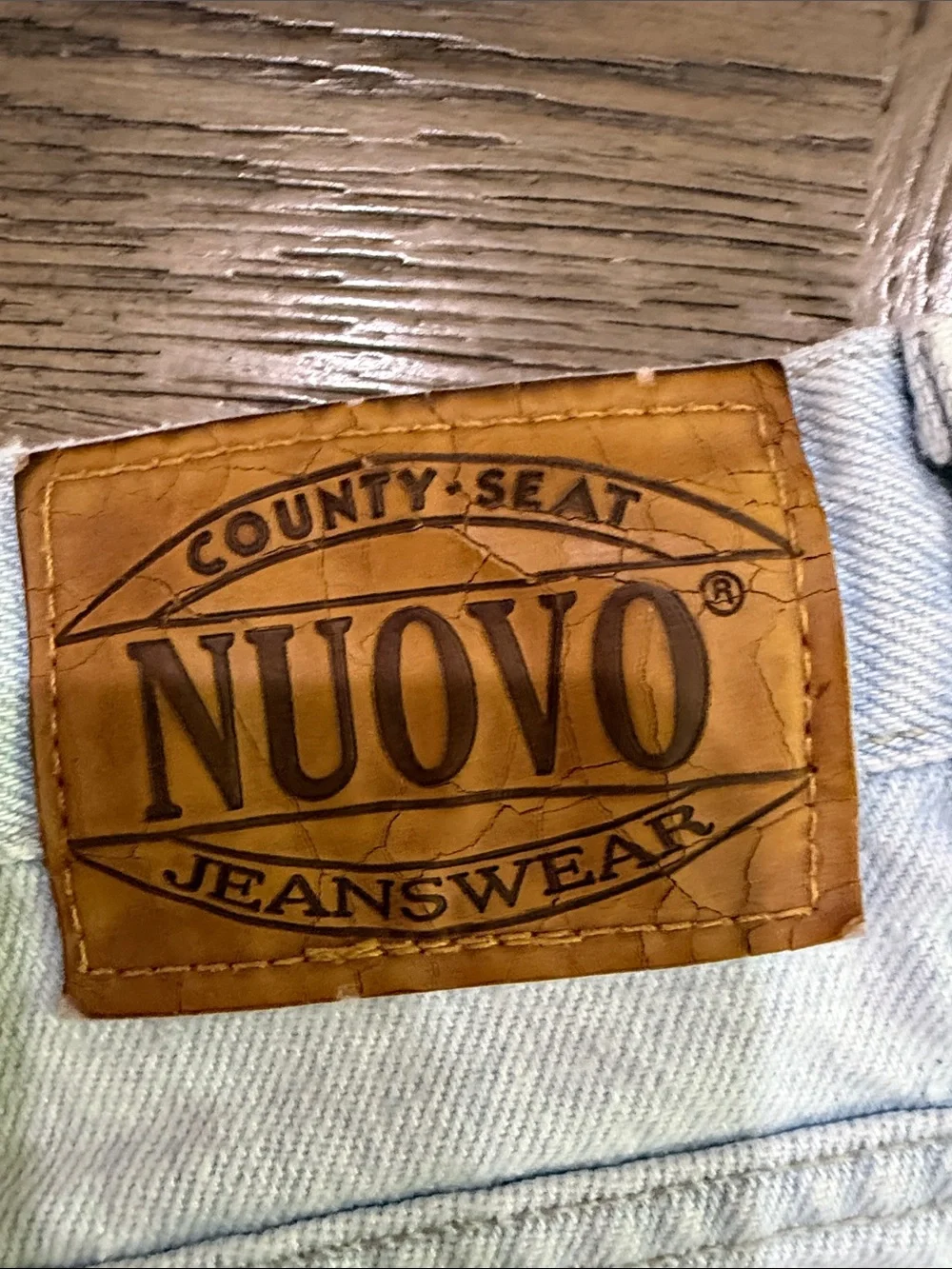 NUOVO County Seat Vintage 90’s Washed Light Blue Denim Long Jort Shorts